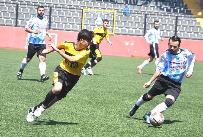 AMBARLI GOLE DOYMADI: 8-0