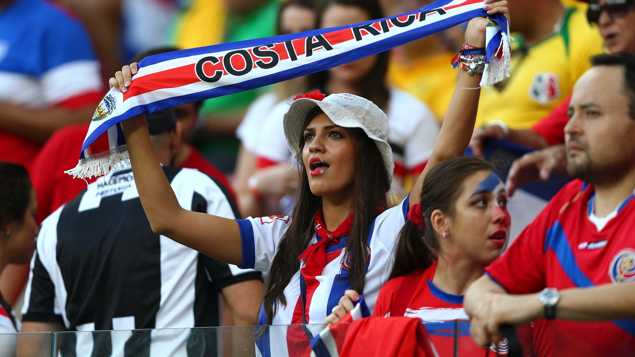 168 - Costa Rica-Greece [1-1 - Costa Rica win on penalties (5 - 3)] -- 29 Jun 2014 - 17-00